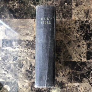 Vintage The Holy Bible. American Bible Society (ABS) 1960 Hardcover Red Pages